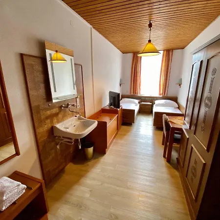 Poechhacker * Gresten